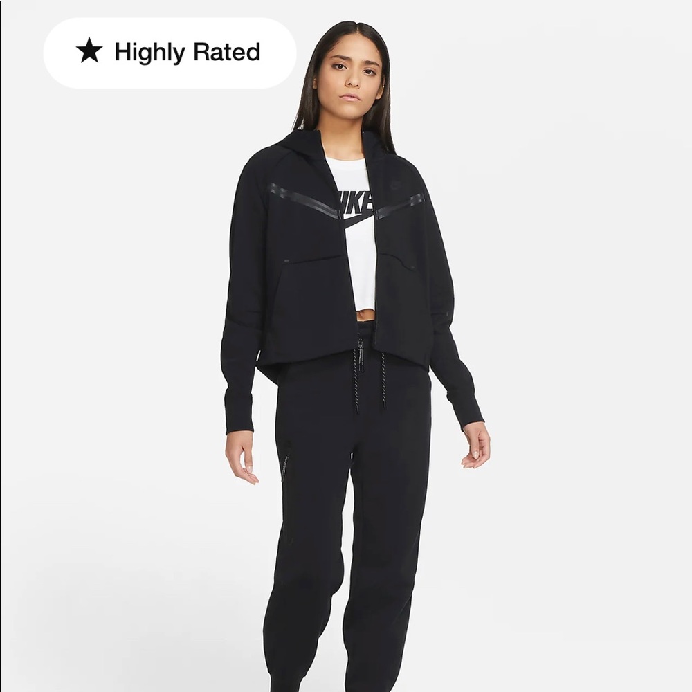 Nike Tech Suit